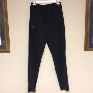 Under armor fitted sweat pants